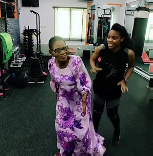Kafayat Oluwatoyin Shafau ( Kaffy) dances with Mum