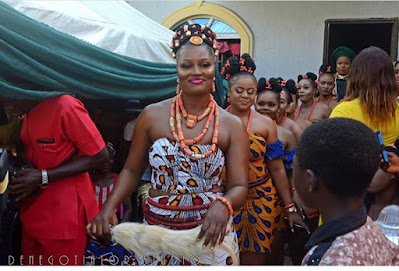Igbo traditional wedding attire Check out the Igbo traditional wedding attire from Chizzy Alichi's Igba Nkwu