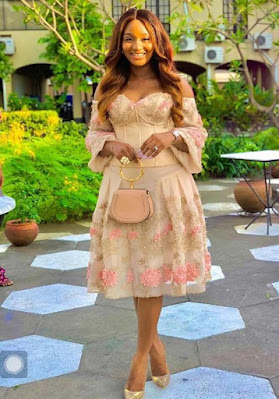 Asoebi styles Asoebi Styles With Lace and Ankara