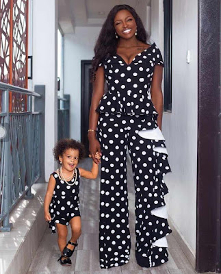 Ka3na Shares Adorable Photos Ka3na Shares Adorable Photos with daughter