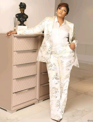 Omotala and Husband Omotala and Husband Celebrates 25 Years Wedding Anniversary