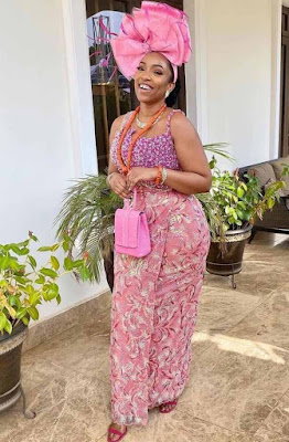 Latest Lace Styles for Wedding