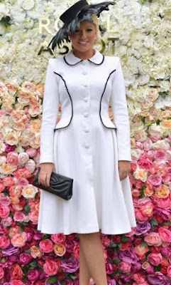 crepe materials Crepe Material Gown Styles