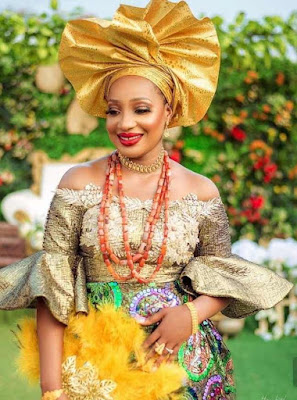 Lace blouse styles for wrapper Latest Lace blouse styles for wrapper