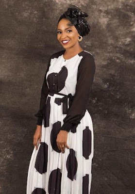 Latest Chiffon Gown Styles for Ladies