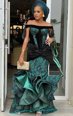 Emerald green lace Emerald Green Lace Styles for Ladies