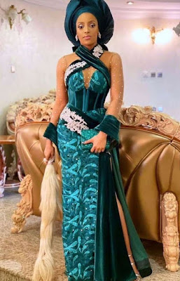 Emerald green lace Emerald Green Lace Styles for Ladies