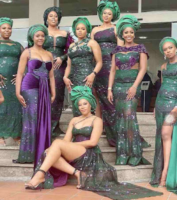 Emerald green lace Emerald Green Lace Styles for Ladies