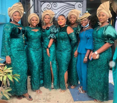 Emerald green lace Emerald Green Lace Styles for Ladies