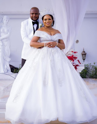 Sandra Iheuwa and husband Sandra Iheuwa Wedding Photos