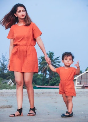Mom and daughter outfits Matching outfits for Mom and daughter