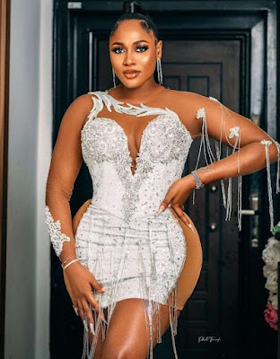 Latest Short Lace Gown Styles