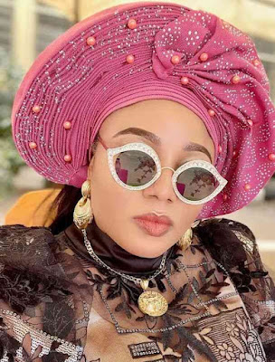 Gele styles Latest Gele styles for Ladies