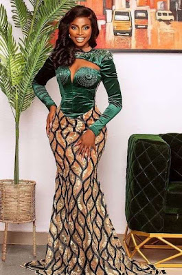 latest Aso Ebi Styles Pictures of latest Aso Ebi Styles