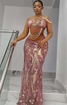 latest Aso Ebi Styles Pictures of latest Aso Ebi Styles