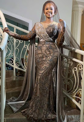 Dress styles for ladies Best dress styles for celebrants