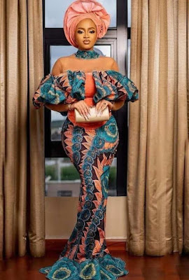 Dress styles for ladies Best dress styles for celebrants