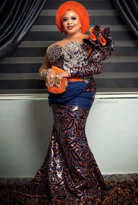 Latest Asoebi Styles for Wedding