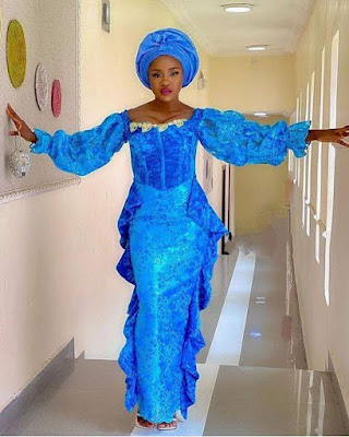 Flounce dress style Beautiful flounce dress styles for ladies