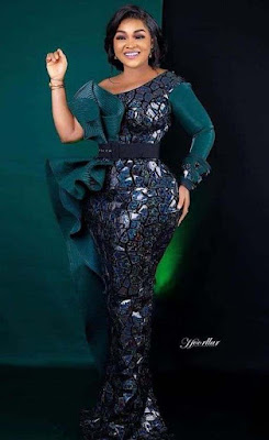 Flounce dress style Beautiful flounce dress styles for ladies