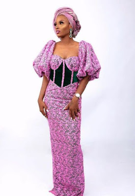 Lace and Suede/Velvet Combination Styles Beautiful Lace and Suede/Velvet Combination Styles