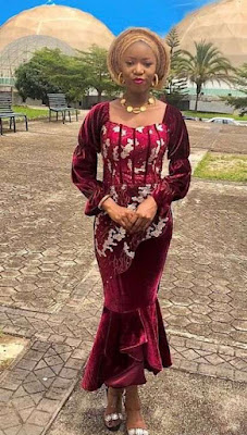 Lace and Suede/Velvet Combination Styles Beautiful Lace and Suede/Velvet Combination Styles