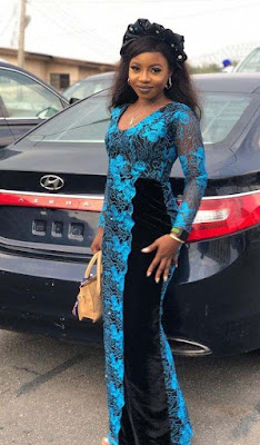 Beautiful Lace and Suede/Velvet Combination Styles Beautiful Lace and Suede/Velvet Combination Styles