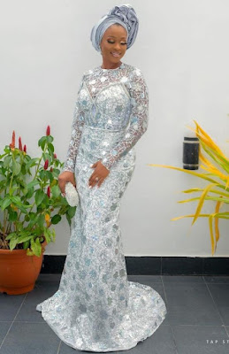 Brides second dress for wedding reception