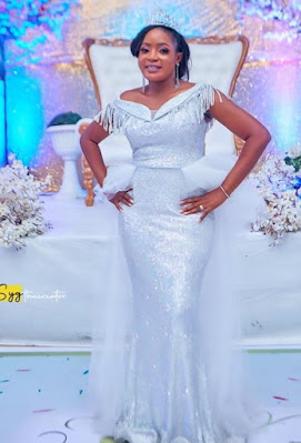 Brides second dress for wedding reception