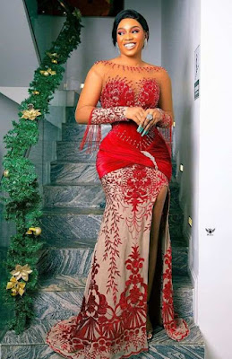 Beautiful Red Dresses for Christmas from Nigerian Celebrities Galleries Beautiful Red Dresses for Christmas from Nigerian Celebrities Galleries