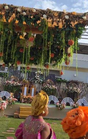 Comedian Funny bone Traditional Wedding Photos