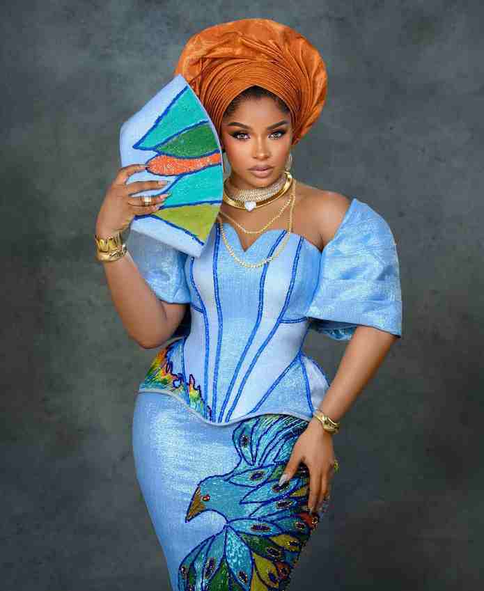 Liquorose's Traditional Outfit for AMVCA Exuded Majestic Elegance