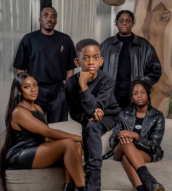 Comedian Bovi and Wife Celebrates 16th Wedding Anniversary