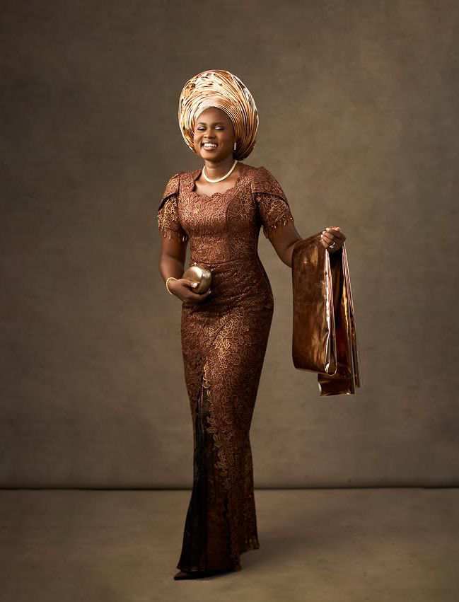 Elegant Brown Asoebi Styles for Weddings