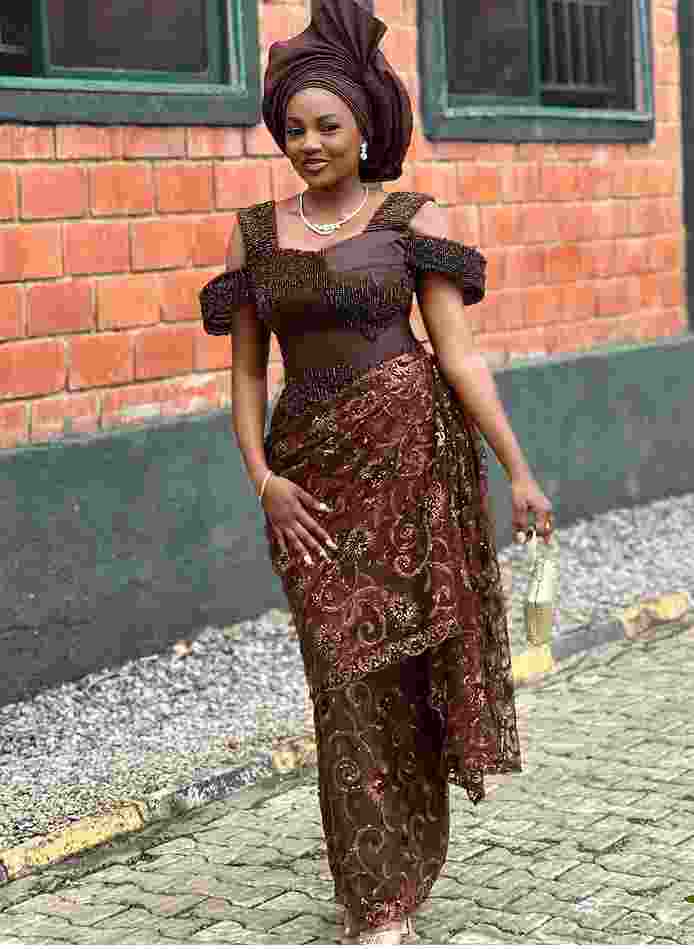Elegant Brown Asoebi Styles for Weddings